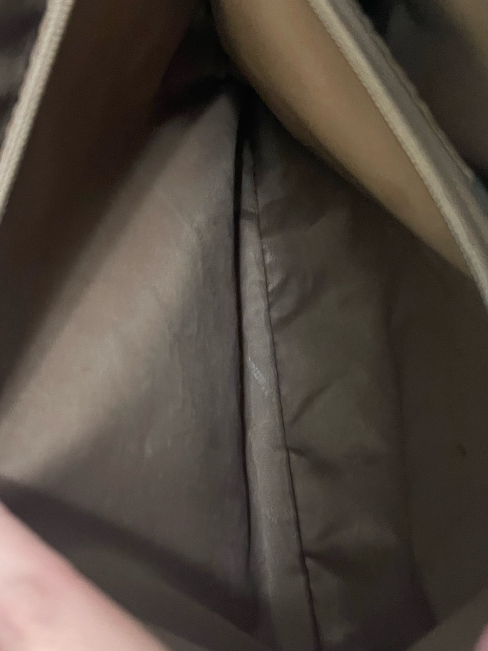 Gun Tote'n Mamas Traditional Open Top Tote with Conceal Carry - Picture 8 of 10